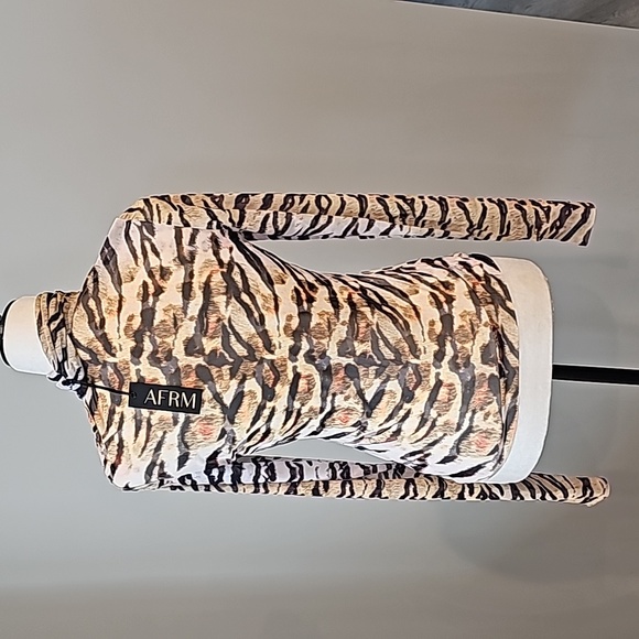 NWT AFRM Wild tiger top. - Picture 3 of 8